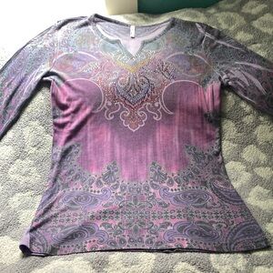 Kiara long sleeve and v-neck